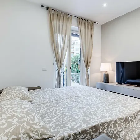 San Pietro Vatican Apartment