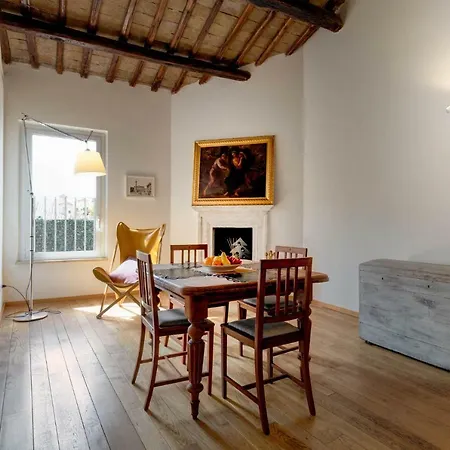 Casa Modelli Pensión 2*