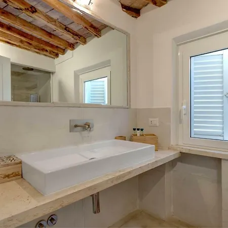 Casa Modelli 2*