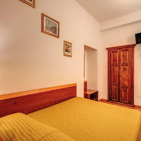 Gea Di Vulcano Hotel 3*