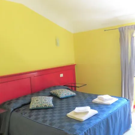 Fanti 3* Rome