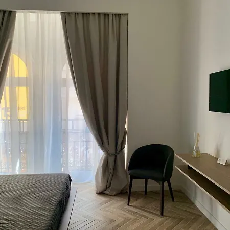 Guest house Florea Palace *