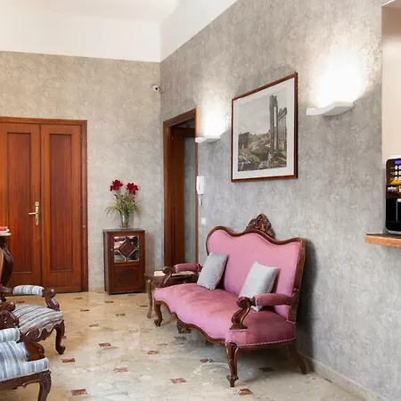 Welcome House 3*