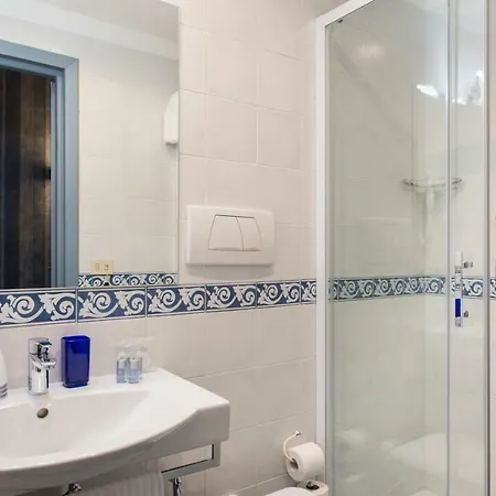 Welcome House 3* Rome
