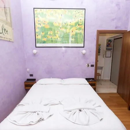 Bed & Breakfast Domusamor Colosseo