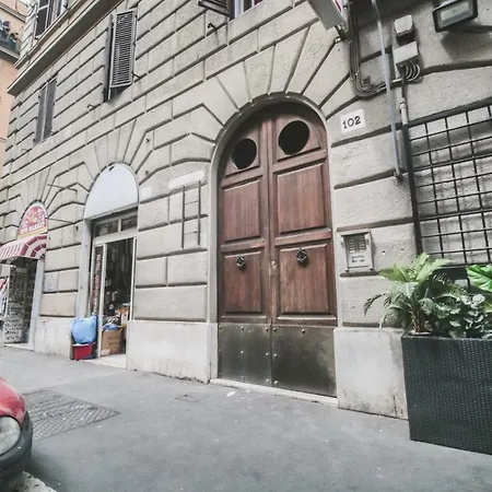 Vertex Homes * Rome