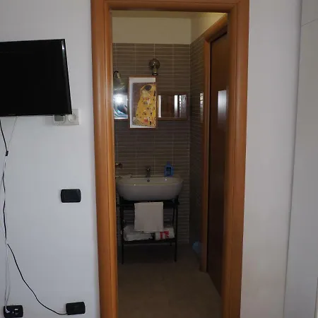 Porta Di Apartment *
