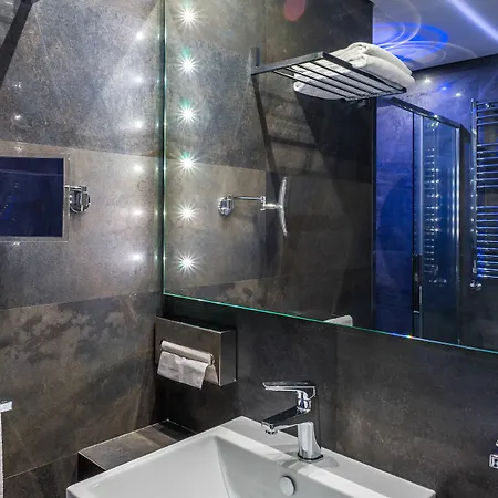 Otel Les Diamants Spanish Steps Roma
