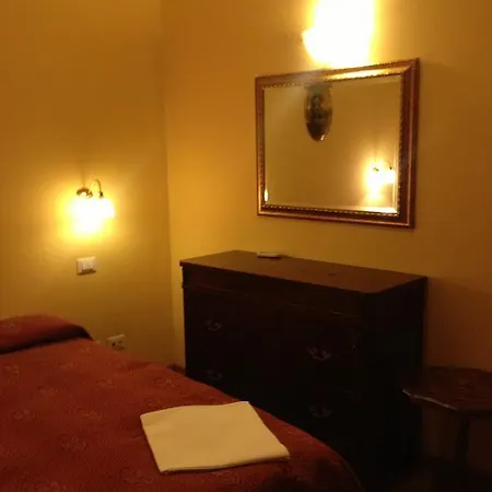 Otel Termini 2*