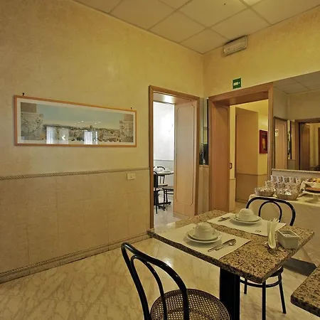 Embassy Hotel 3*