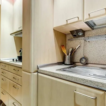 La Maisonette * Rome