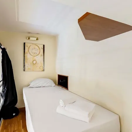 La Maisonette Apartment *