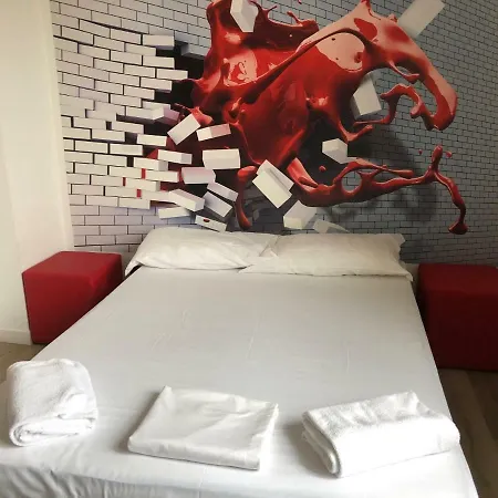 Backpackers Piramide Hostel