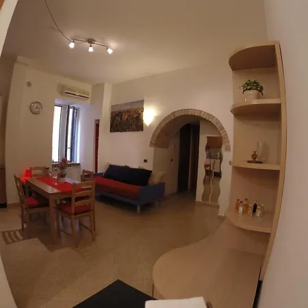 San Pietro Apartment *