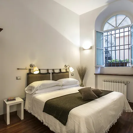 B&B Arco Del Lauro