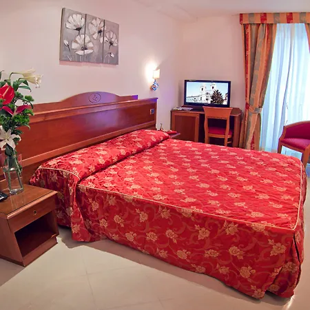 San Carlo 3*