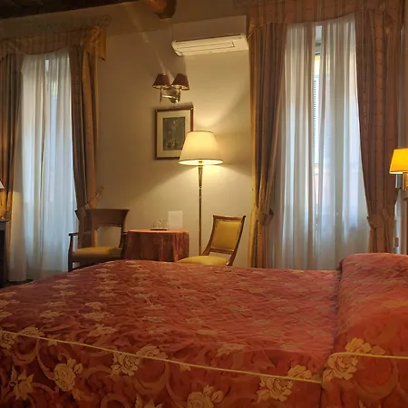 San Carlo Roma