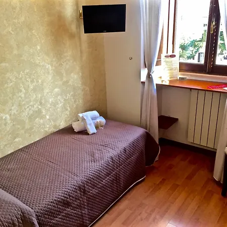 Guest house Casa Vicenza 3*