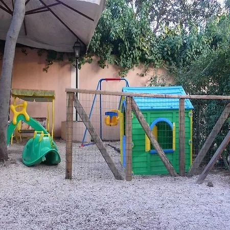 Delle Corse Konukevi Roma