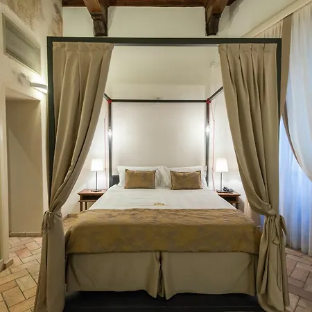 Alojamento de Acomodação e Pequeno-almoço Relais Giulia Roma