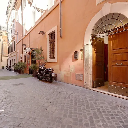 Konukevi Lm Spagna Roma