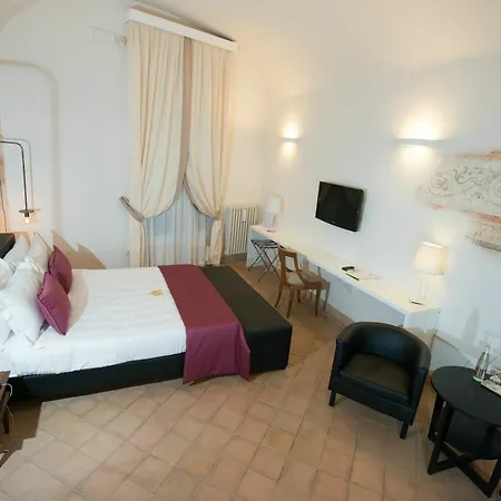 Relais Giulia 2*
