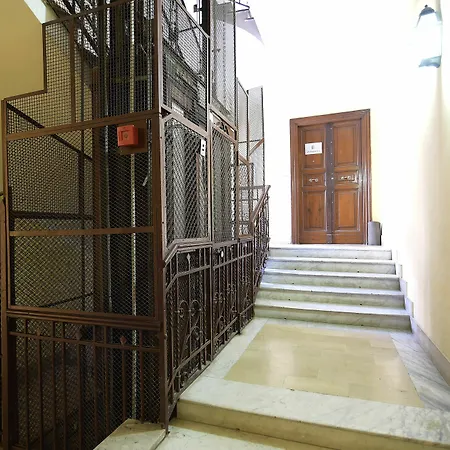 Guest house Town House 57