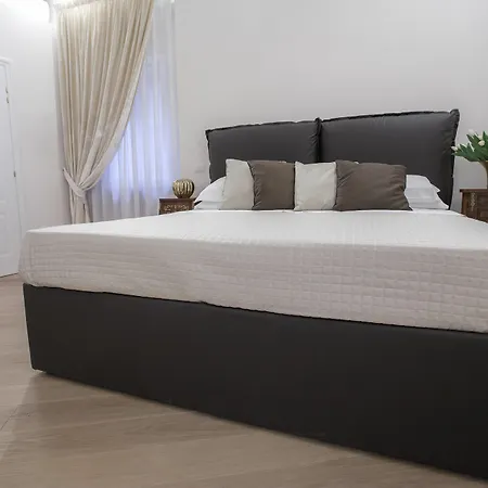 Starhome Pantheon Penzion 3*