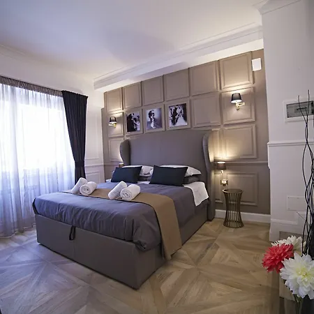 Holiday home Vatican Luxury *