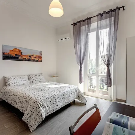 Domus 78 3*