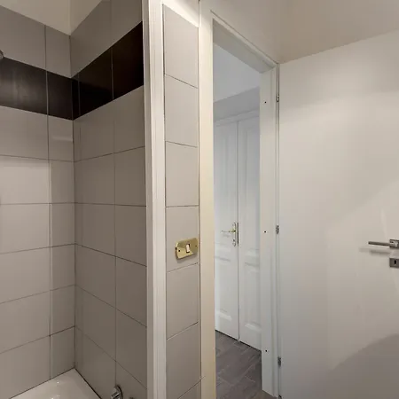 Domus 78 Rome