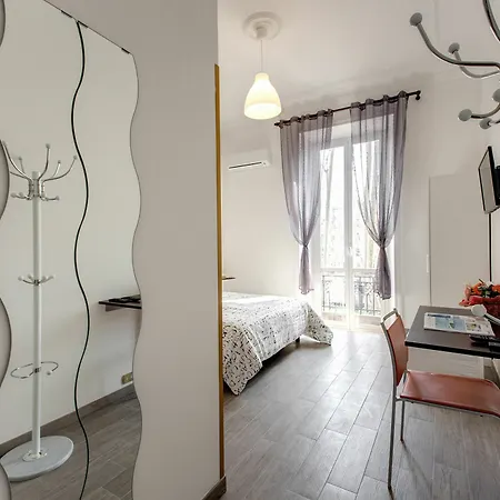 Πανσιόν Domus 78