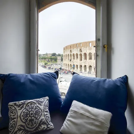 No 9 Colosseo 3* Roma
