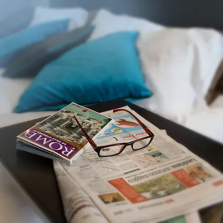 Torre Argentina Relais - Residenze Di Charme 3*