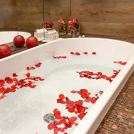 Sun Luxury Pantheon Guest house 3*