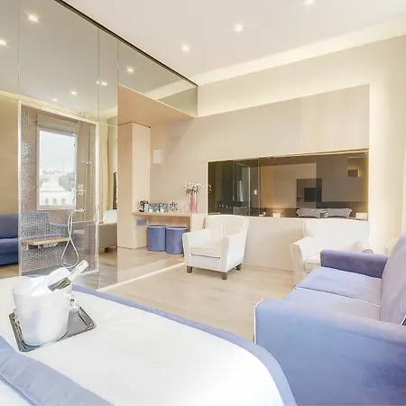 Sun Luxury Pantheon Rome