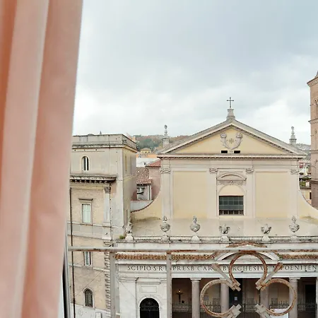 Sonnino 2* Rome