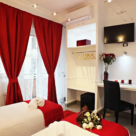 Le Petit Bijou 2* Rome