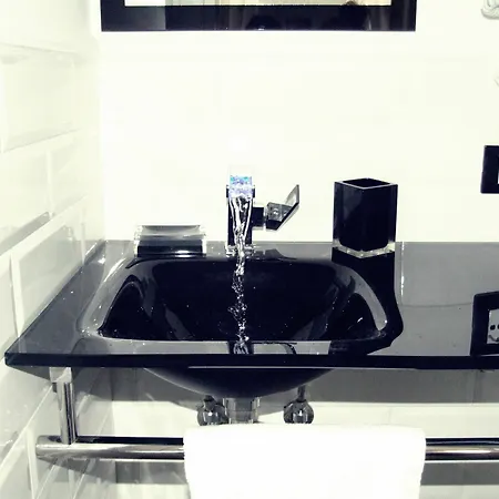 Le Petit Bijou Guest house