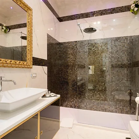 Luxury Piazza Venezia 3*