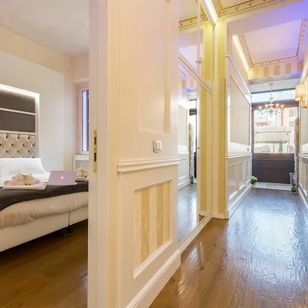 Luxury Piazza Venezia 3*