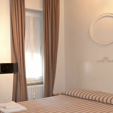 Penzion Nina Casetta De Trastevere Řím