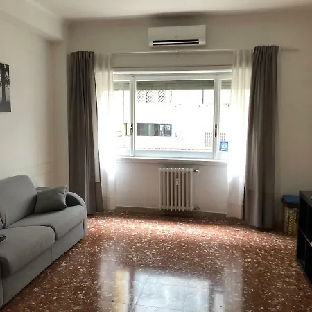 Romolo House