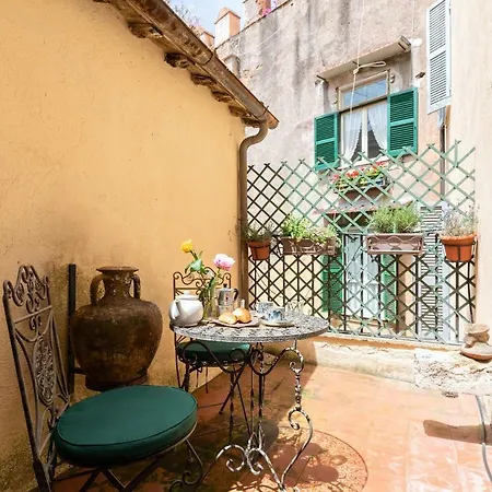 As Feel - Vetrina Terrace * Roma