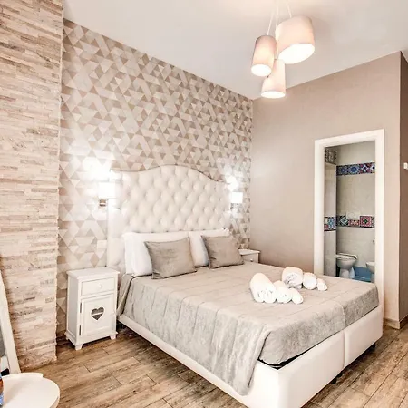 Santamaria Guest house 3*