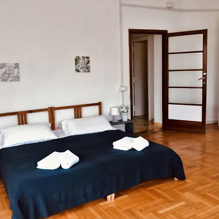 Boarding House International Lägenhetshotell