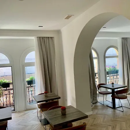 Affittacamere Florea Palace