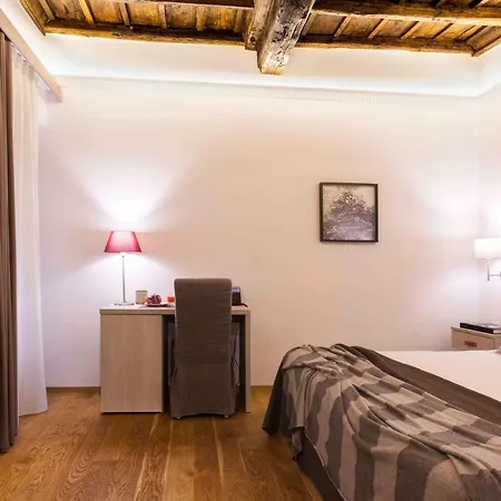 Hotel Giuturna Boutique Rome
