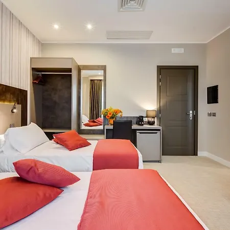 Eurogarden Hotel 3*