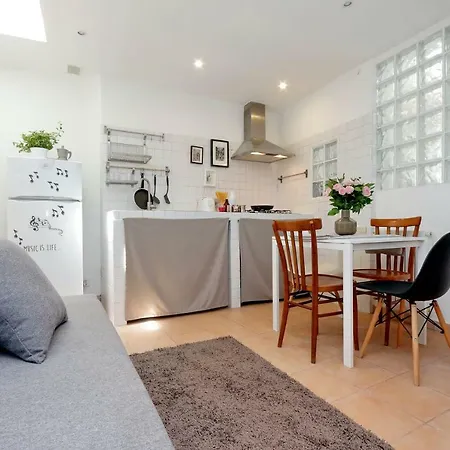 Apartment St Peter Station *